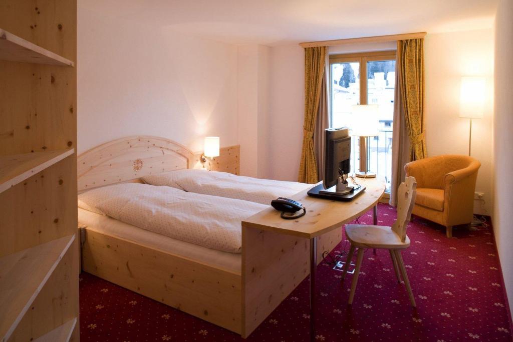 Hotel Seraina Sils Maria Exteriör bild